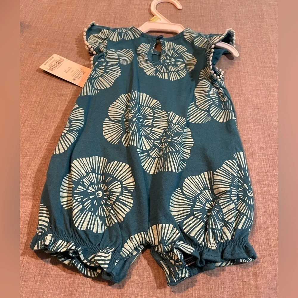 NWT Carters Romper